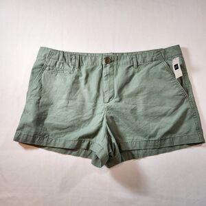 Gap Womens Shorts Size 14R Green Chino Flat Front 3" Inseam 100% Cotton NWT